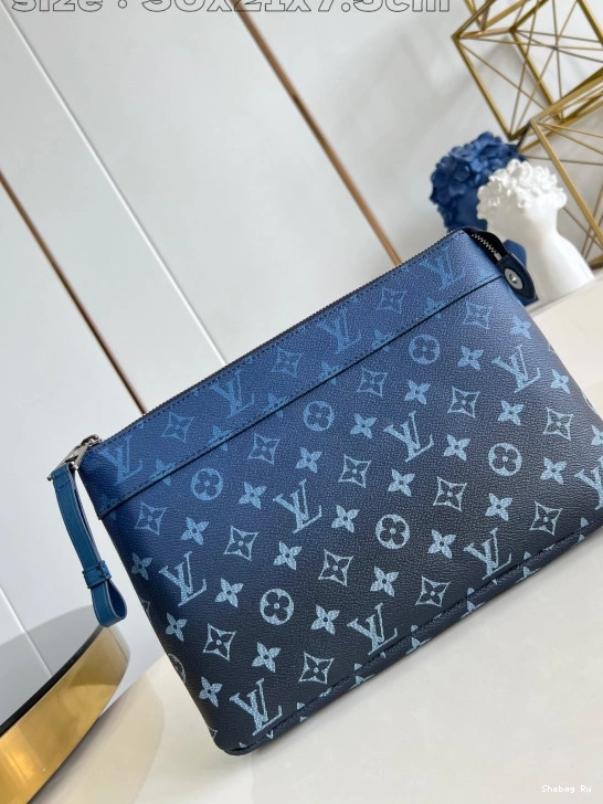 SOUPLE-30*21*7.5CM LOUIS POCHETTE VUITTON VOYAGE 0715